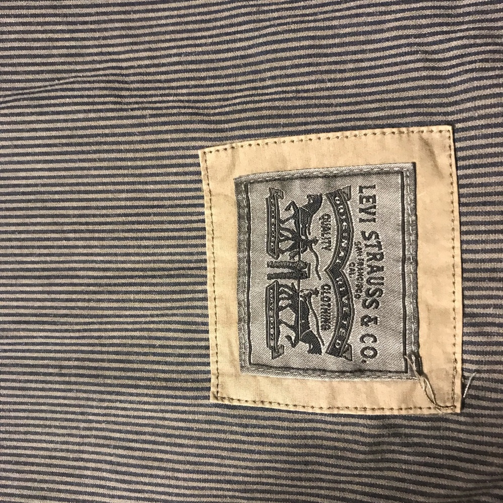 Levi Jacket - Picture 5 of 5